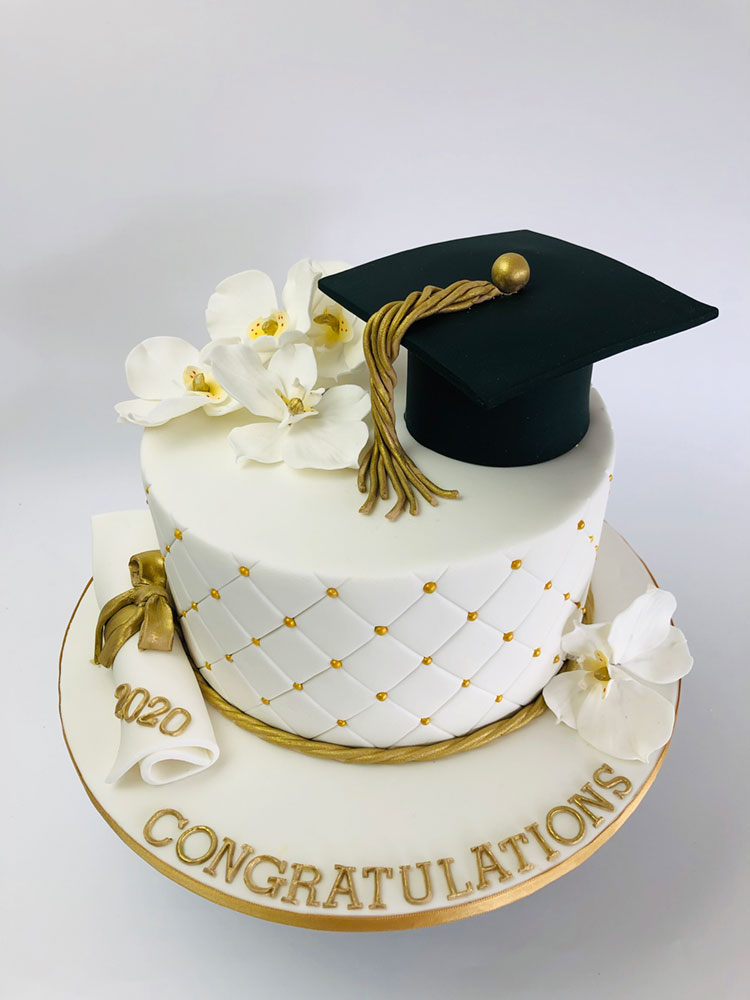 Graduation Quilted cakev