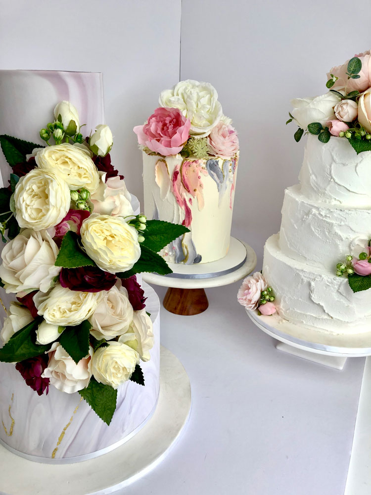 Rustic Marbled Floral wedding cake