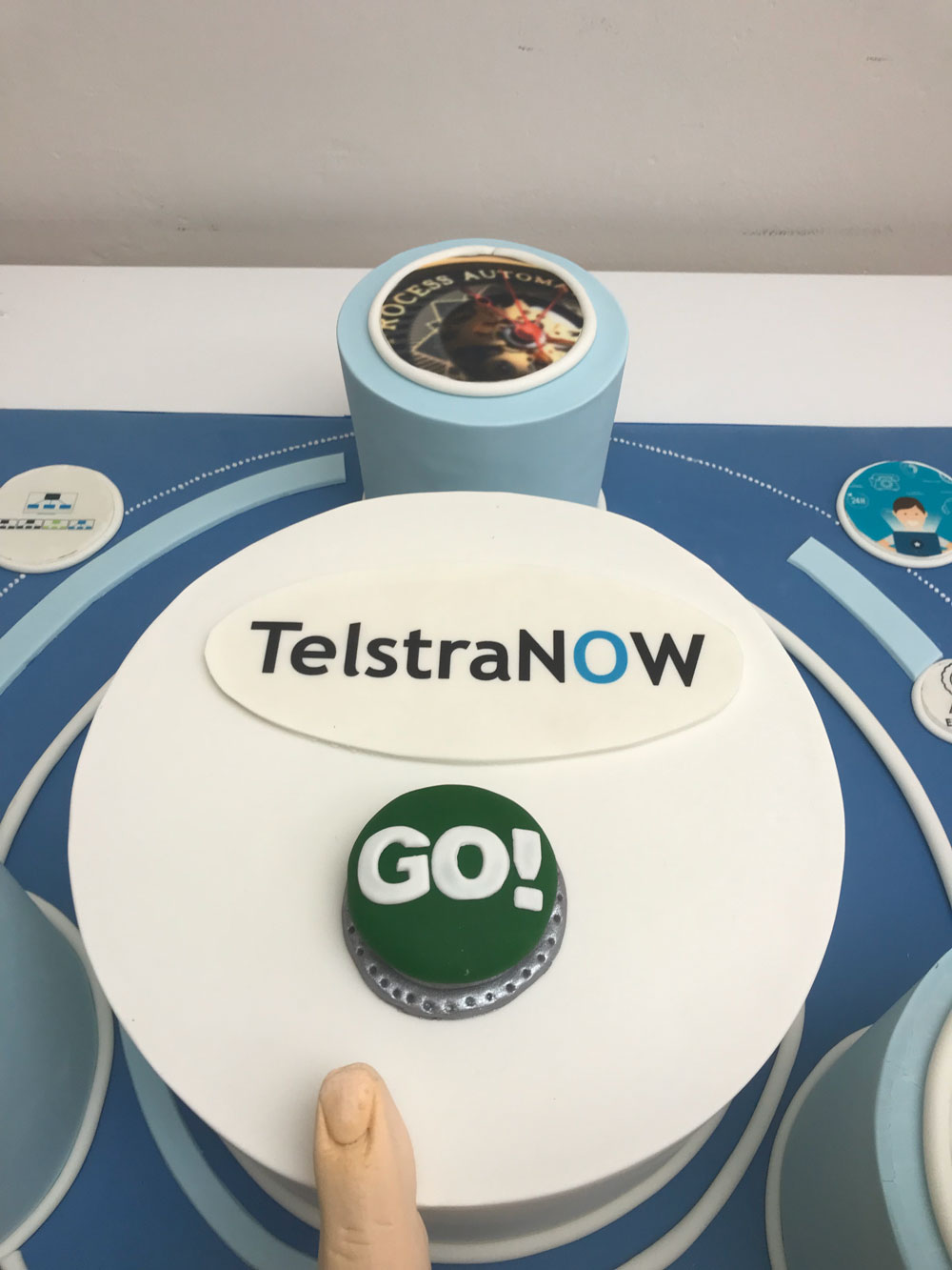 Telstra Now Cake