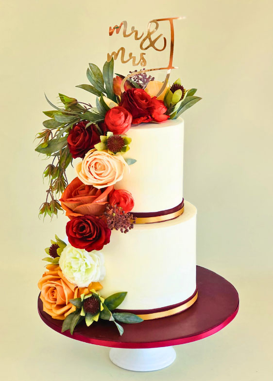 Bespoke wedding cakes by Fantasy Cakes